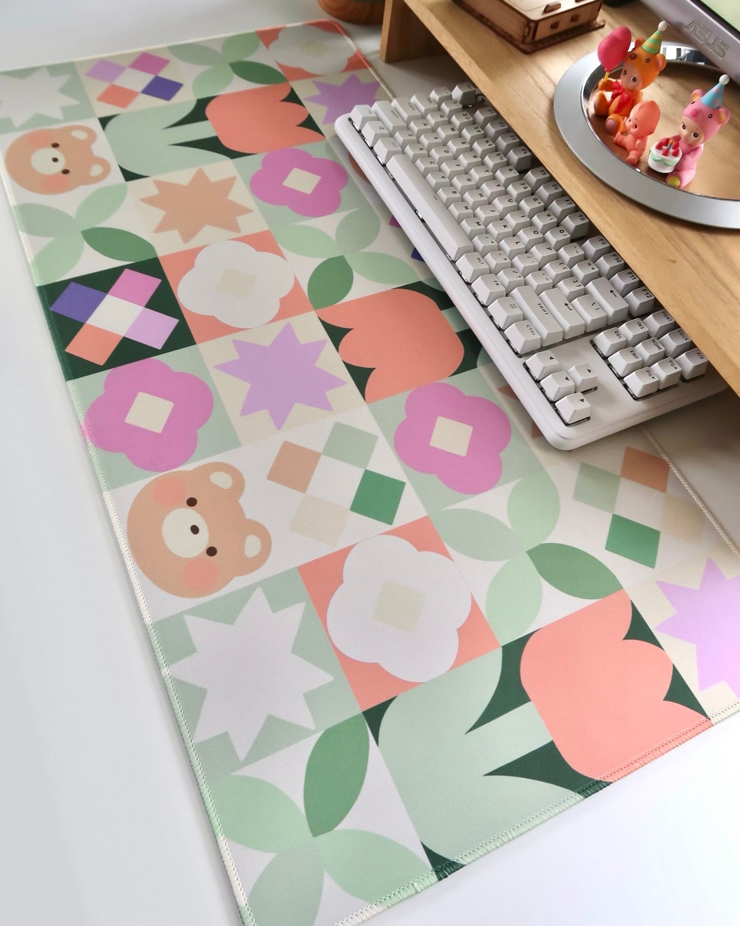 Bear Quilt Large Deskmat