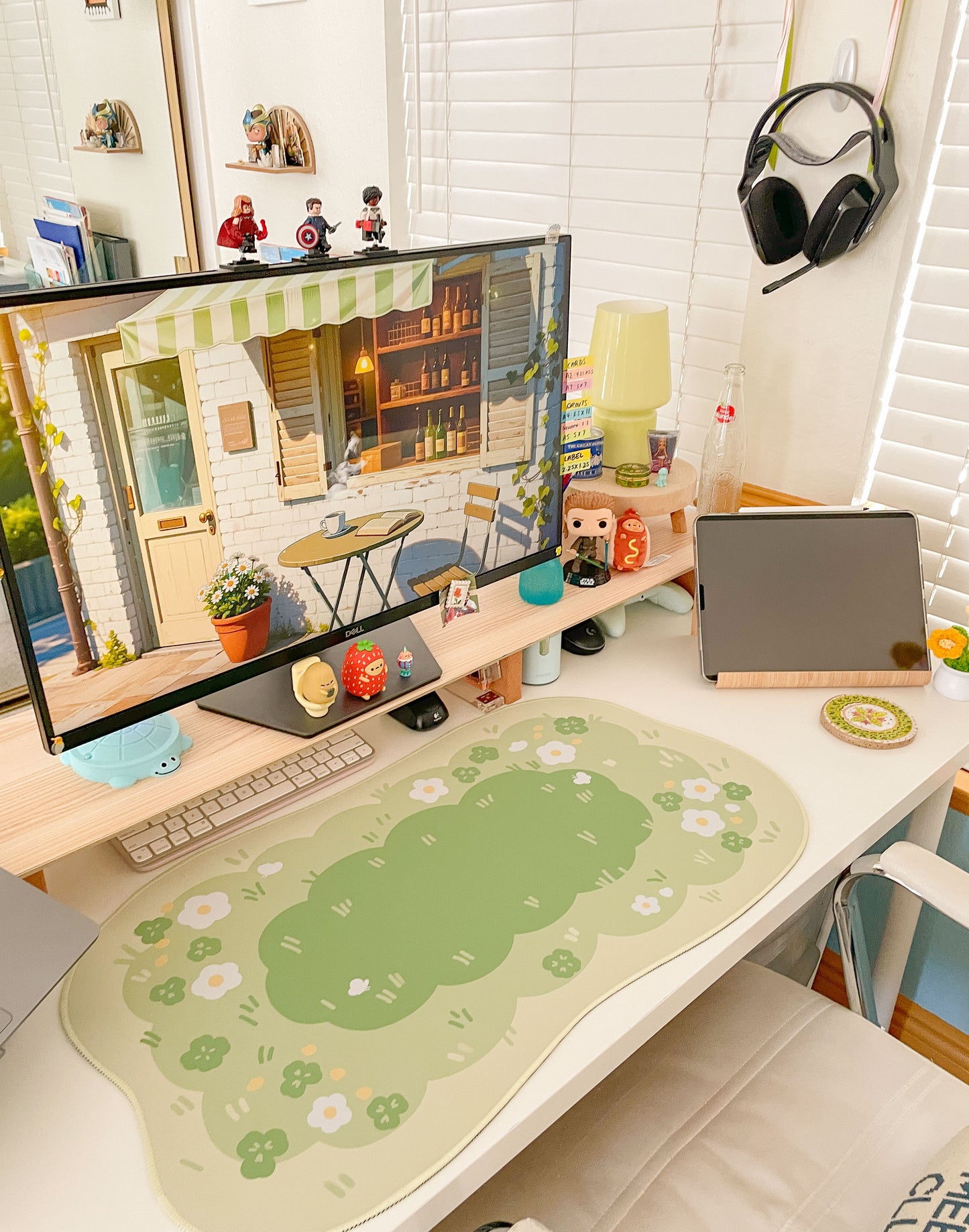 Grass Patch Large Deskmat
