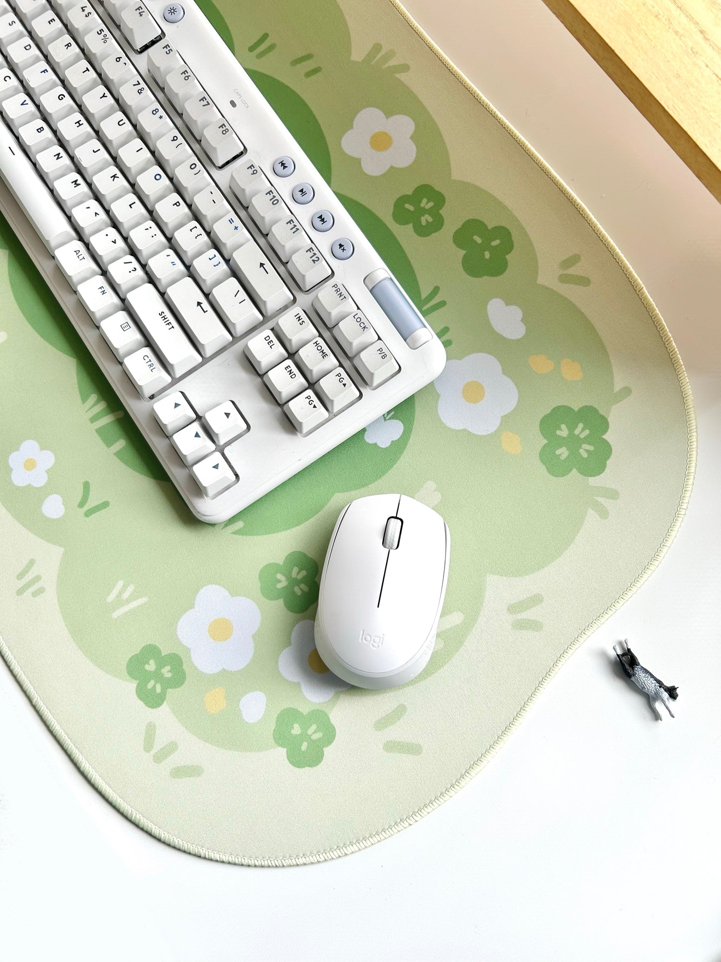 Grass Patch Large Deskmat
