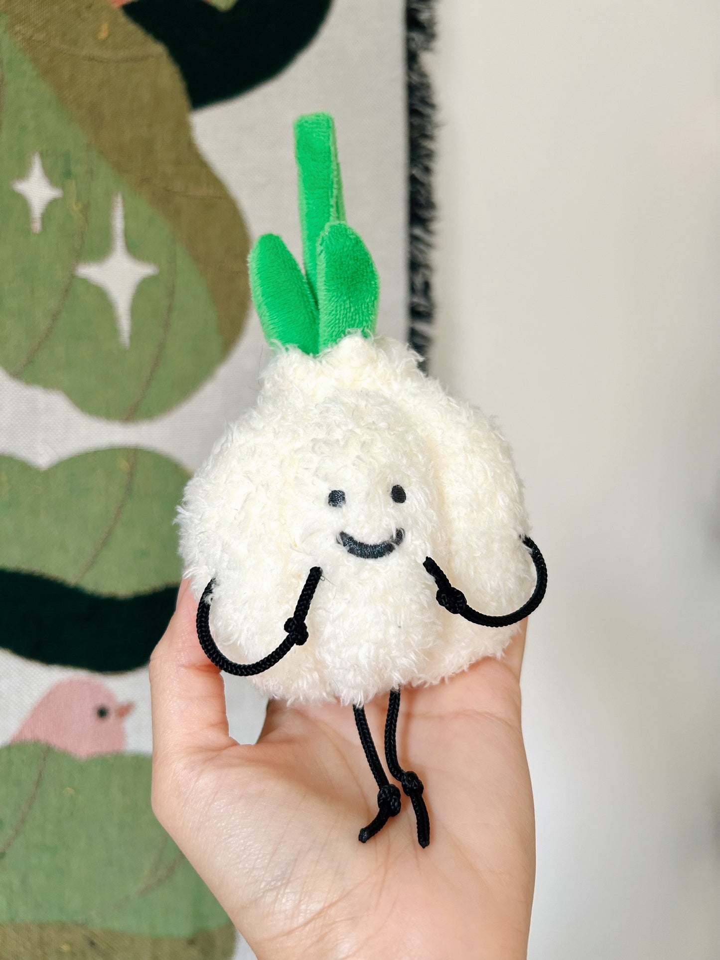 PRE-ORDER, Little Garlic Guy Plush Keychain